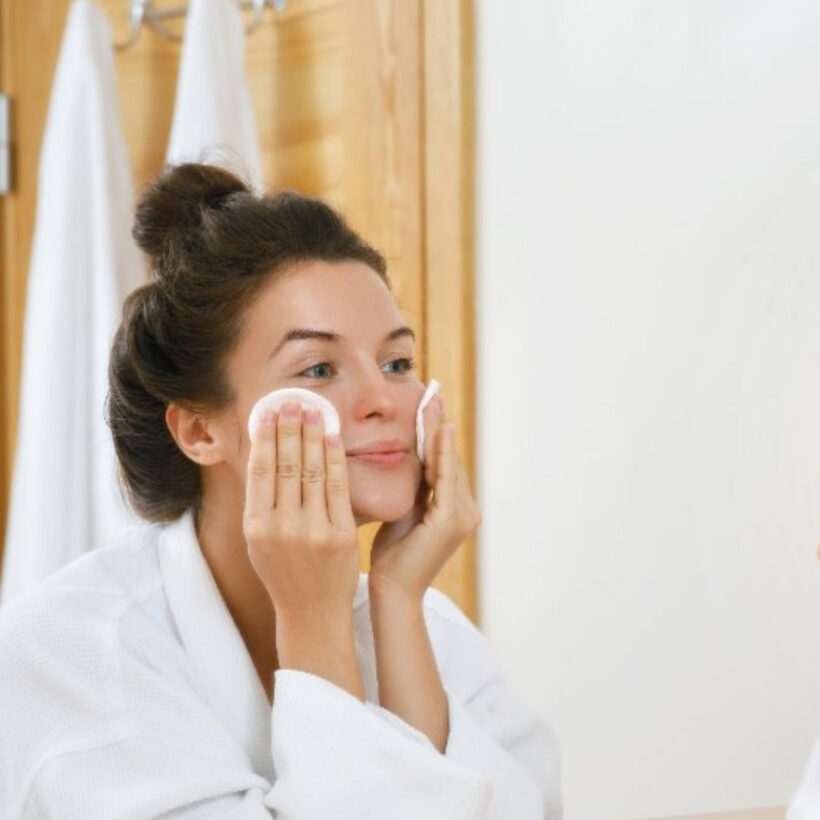 Model Using Anti-aging Glycolic Toner