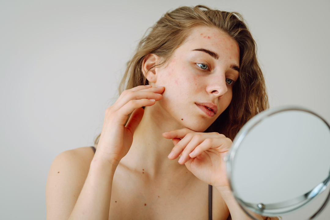 importance of using cleanser in skincare routine