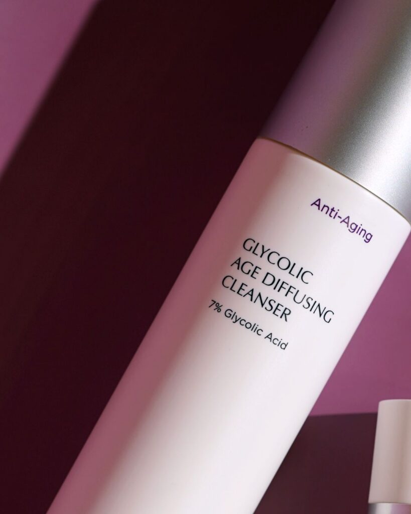 Glycolic Age Diffusing Cleanser